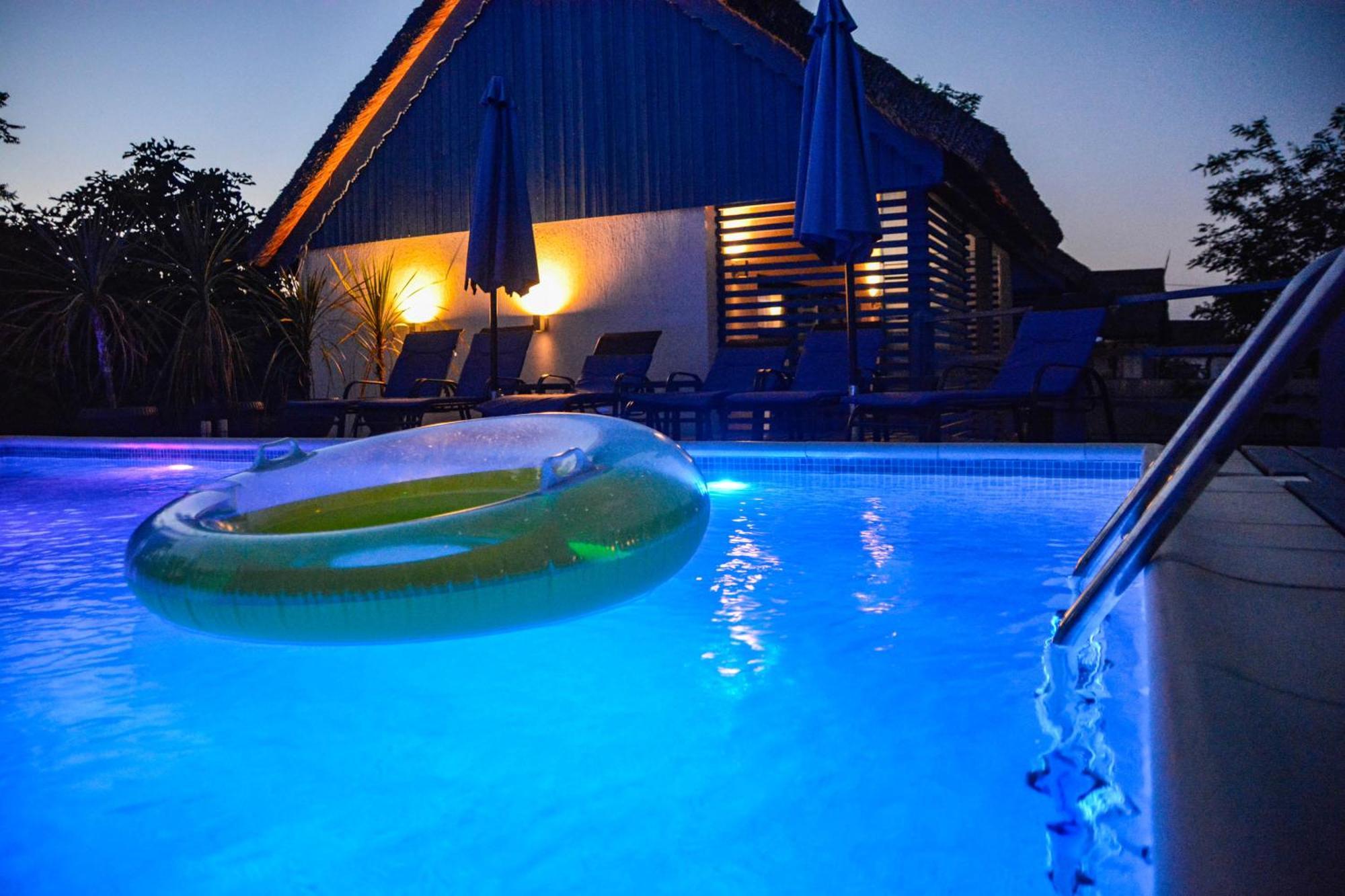 Deja Blue - Adult Only Hotel Sfântu Gheorghe Eksteriør billede